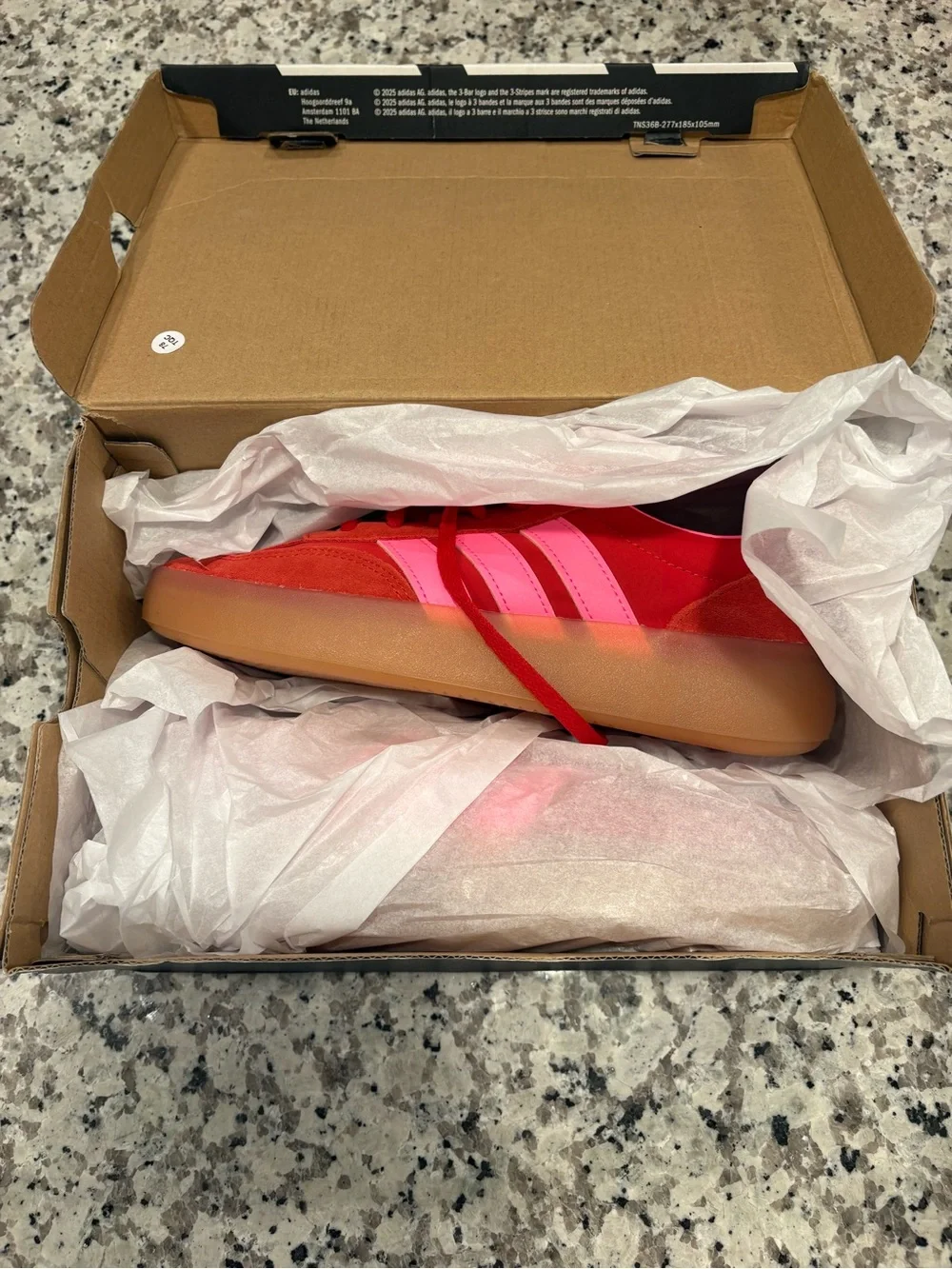 Adidas Barreda Decode Shoe Youth US Size 5 same as W US Size 6 Red Pink Sneaker
